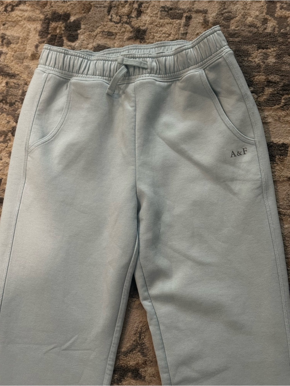 Abercrombie & Fitch Light Gray Kids Sweatpants Joggers - Picture 4 of 9